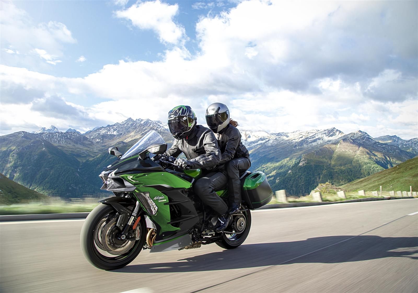 Ninja H2 SX SE+ mit jetzt kostenlosem Tourer-Kit