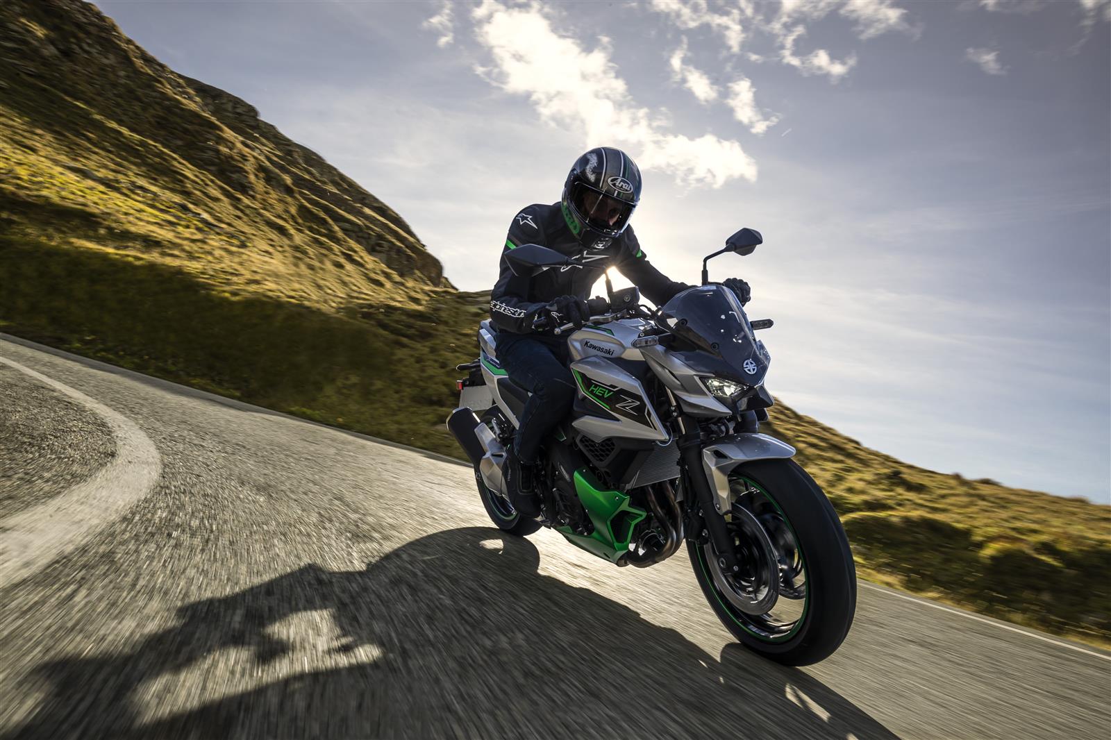 Kawasaki vergrössert das Angebot an Hybridmodellen mit neuem Z Modell